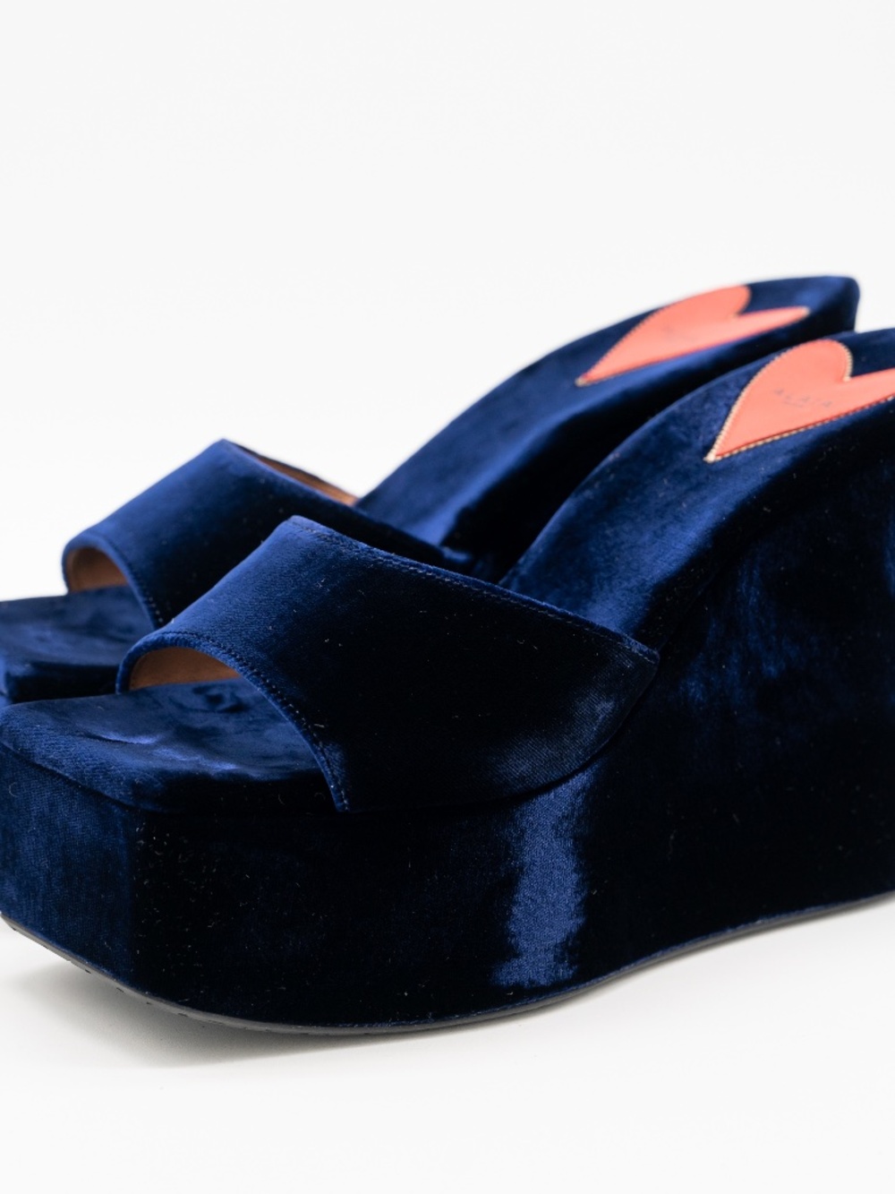 Alaia Wedge Mules Sandals Velvet Deep Blue Heart Platform size 39 EU 9 US